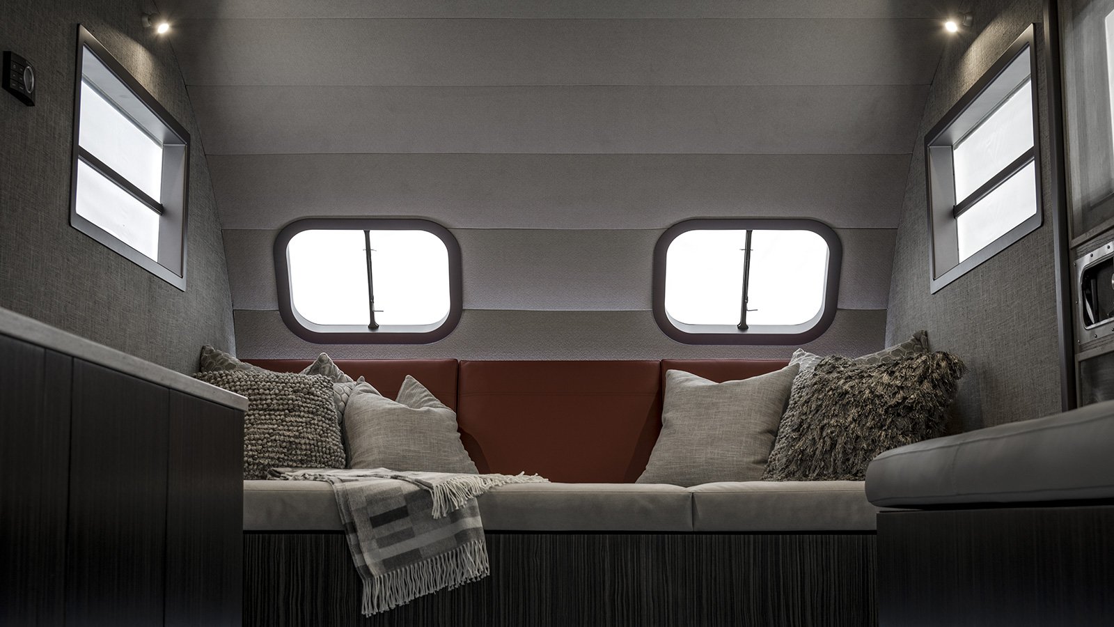 1949 Spartan Mobile Office - Image 14