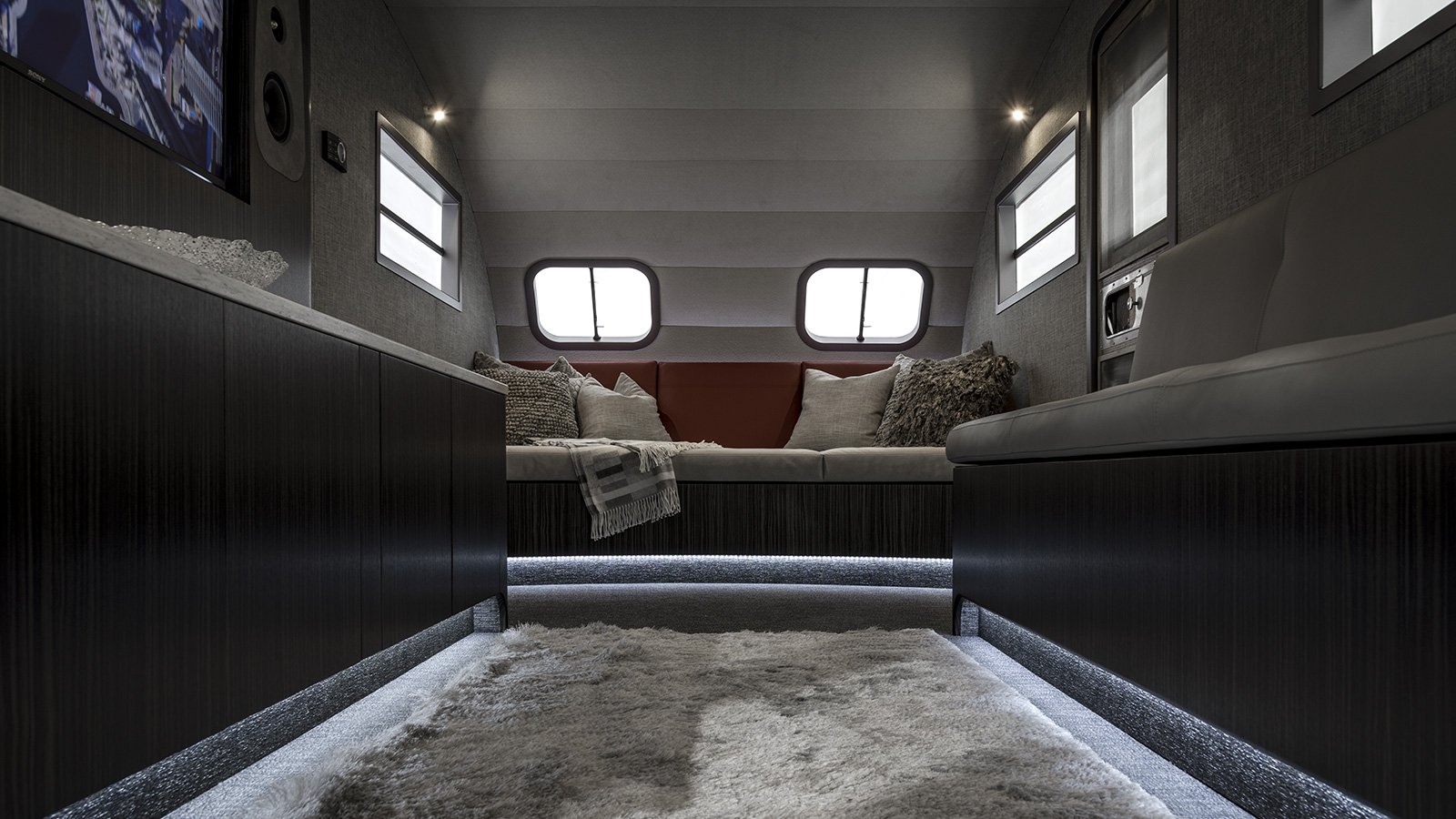 1949 Spartan Mobile Office