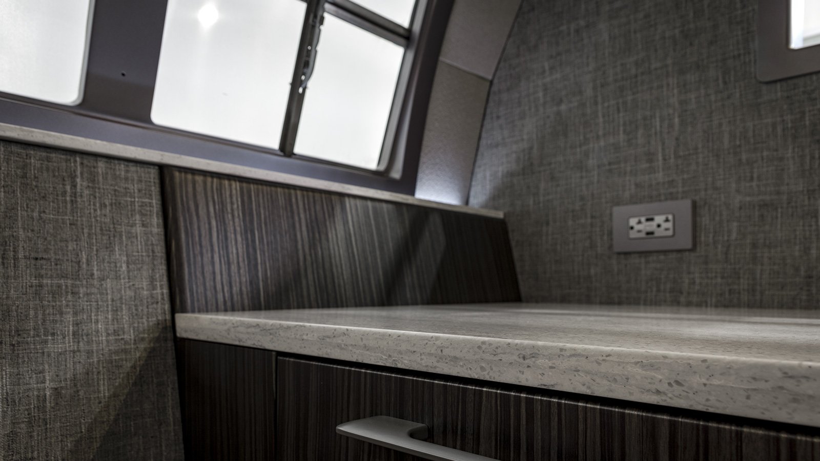 1949 Spartan Mobile Office - Image 22