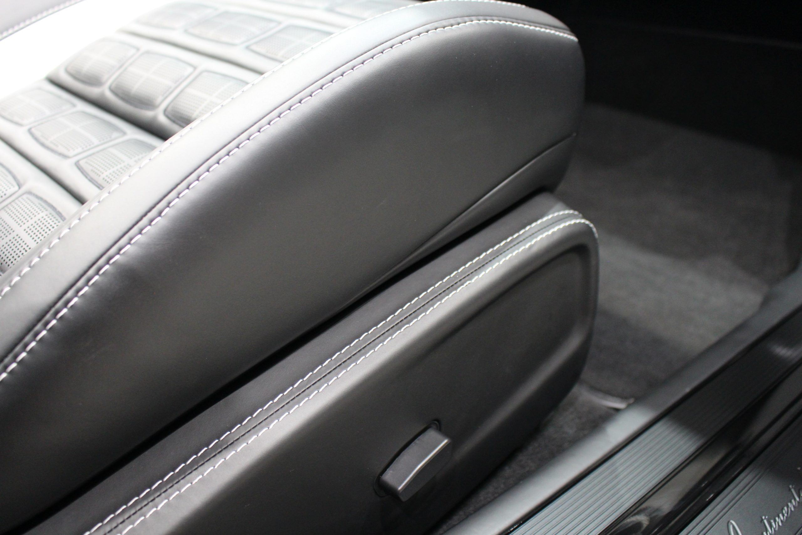 1963 Lincoln Continental - Image 10