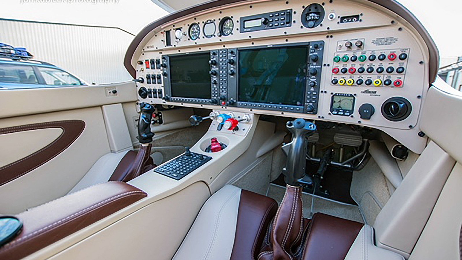 2016 Lancair Legacy - Image 9