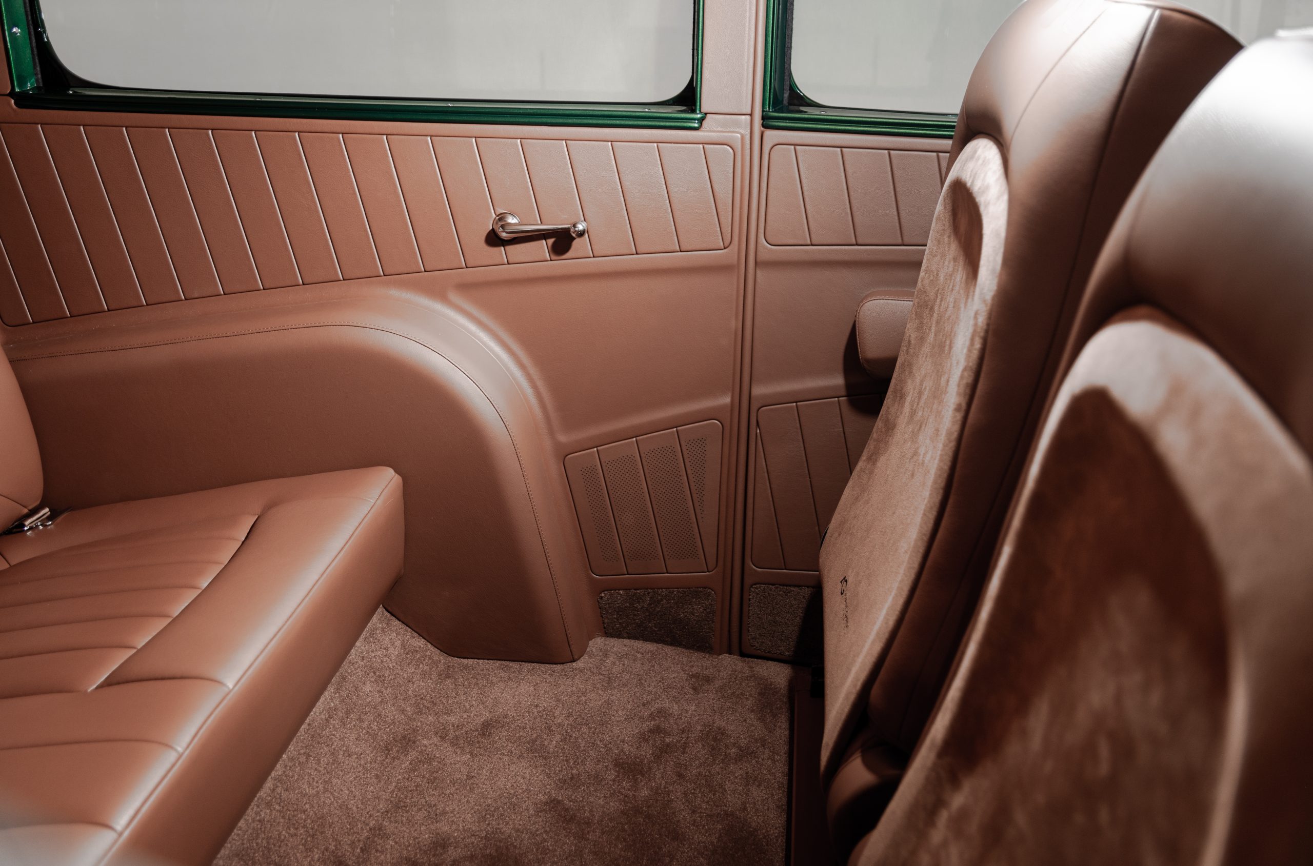 Lloyd's 1932 Ford Tudor Sedan - Image 10