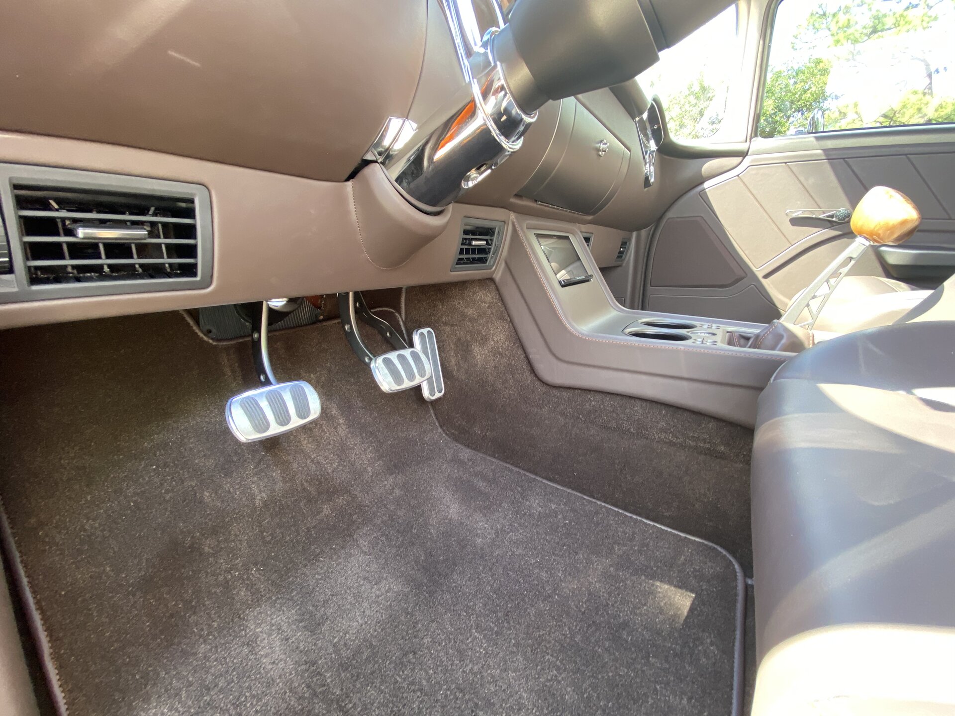 Norm's 1955 Chevy - Image 17